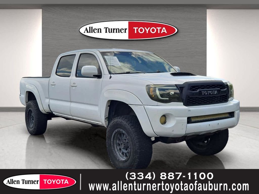Used 2007 White Toyota PreRunner image 1