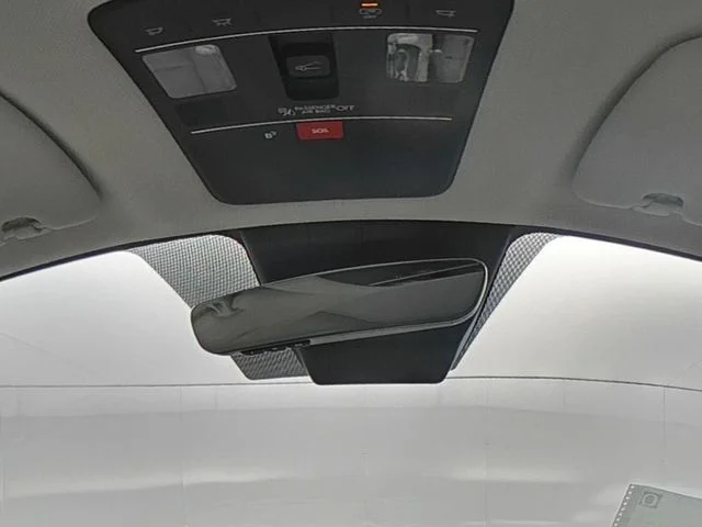 New 2026 Black Hyundai SEL Premium image 31