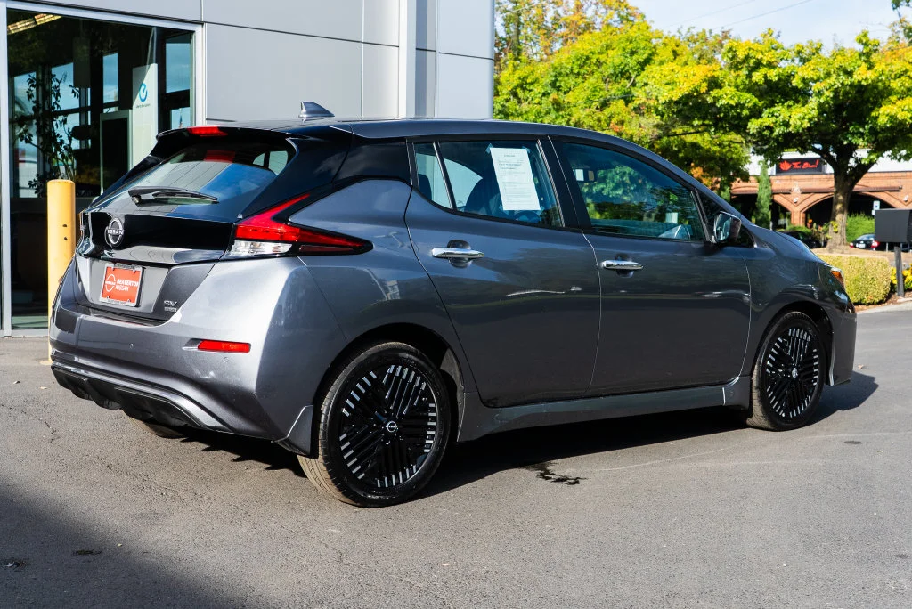 Used 2024 Gray Nissan SV Plus image 6
