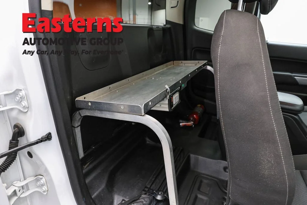 Used 2022 White Chevrolet LT image 22