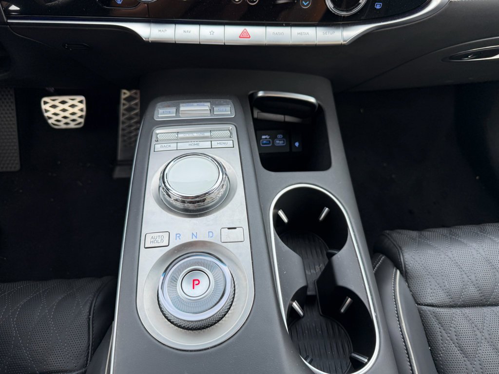 Used 2025 Capri Blue Genesis 3.5T Sport image 16