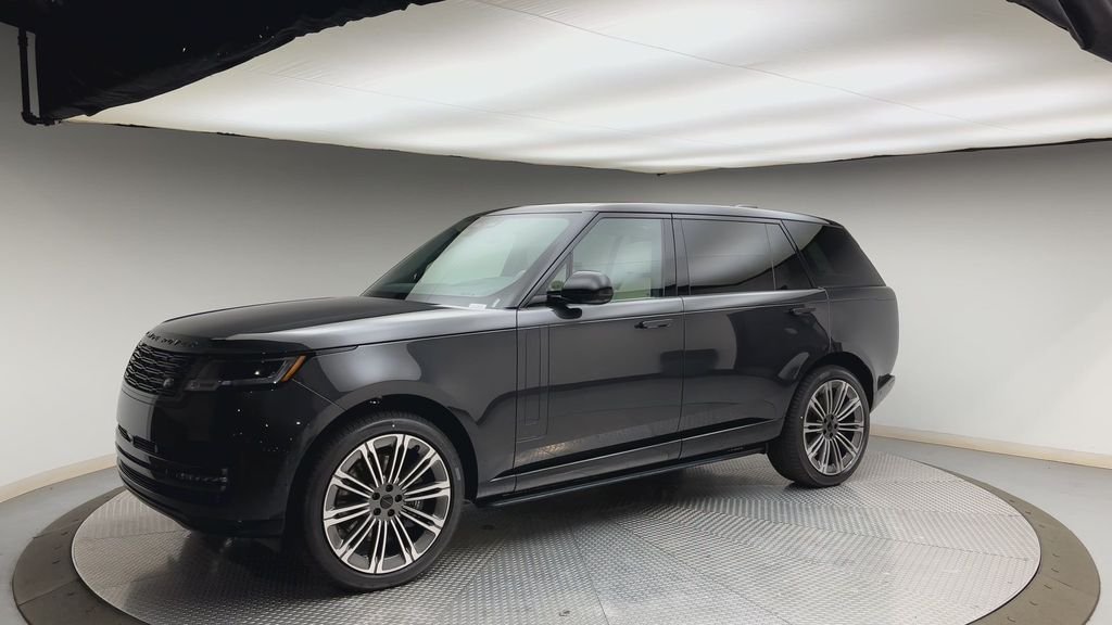 New 2026 Carpathian Gray Premium Metallic Land Rover Autobiography image 6