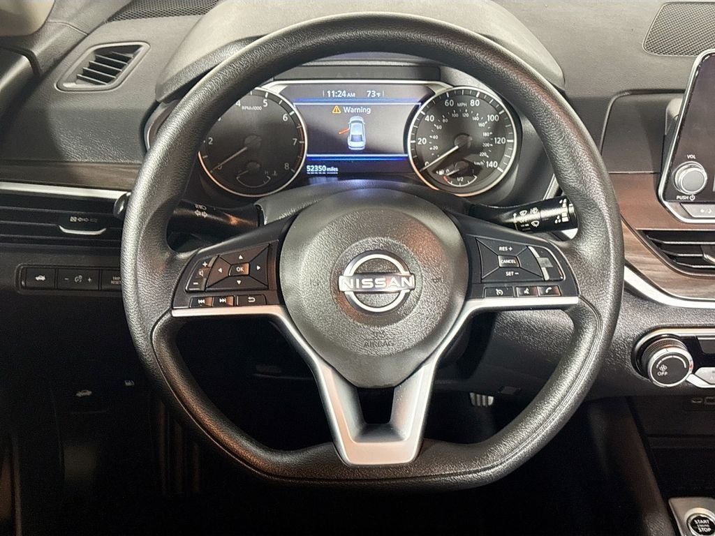 Used 2024 Silver Nissan 2.5 SV image 13