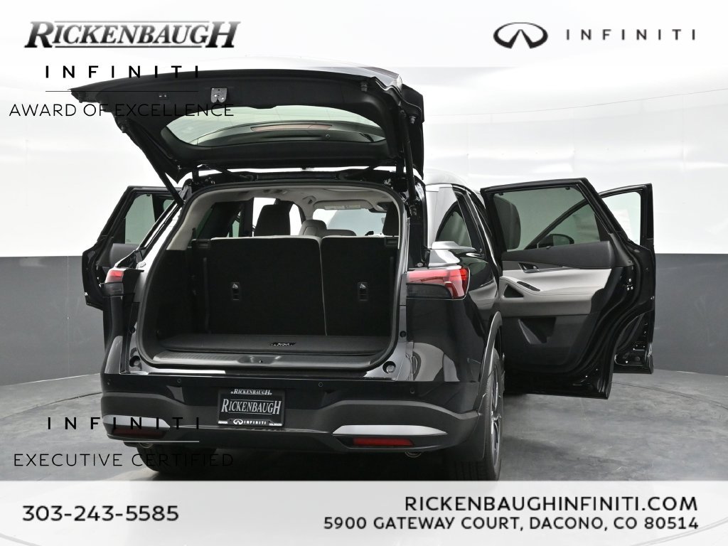 Certified Used 2026 Black INFINITI LUXE image 44