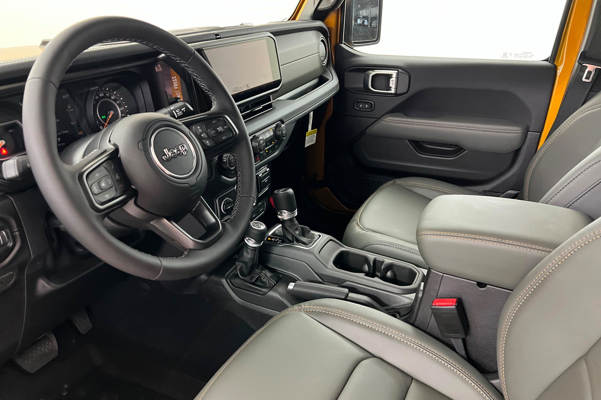 New 2026 Goldilocks (DISC) Jeep Mojave image 17