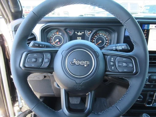 New 2026 Black Clear-Coat Exterior Paint Jeep Sport S image 20