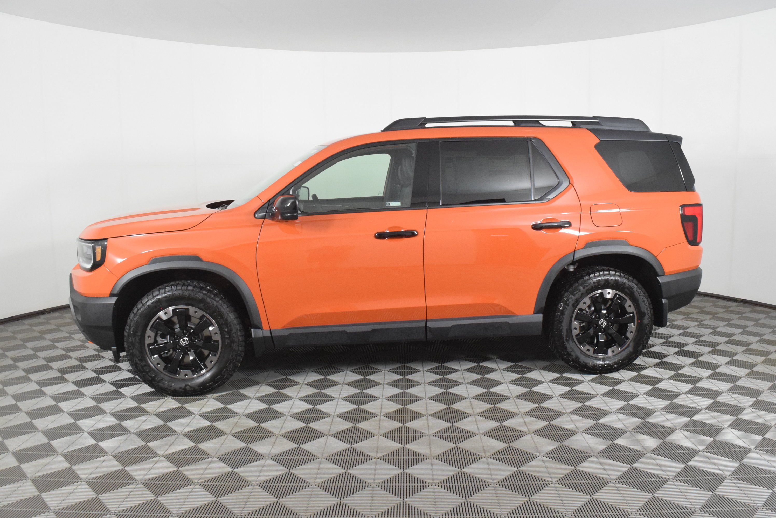 New 2026 Sunset Orange Honda TrailSport Elite image 9