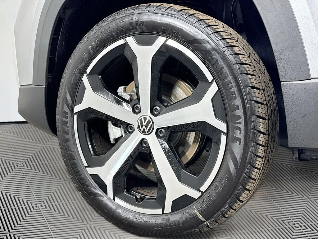 2026 Volkswagen Taos SEL - Photo 23