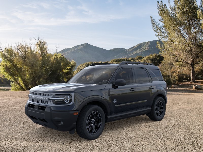 New 2026 Shadow Black Ford Outer Banks® image 24