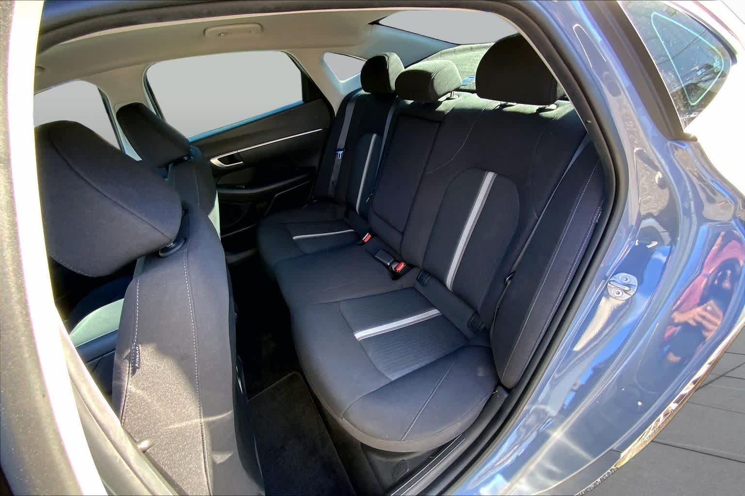 Used 2024 Transmission Blue Hyundai SEL image 18