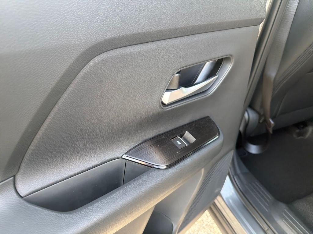 New 2026 Nissan Kicks SR 4D Sport Utility