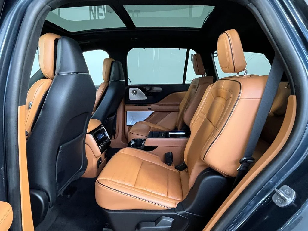 Used 2021 Blue Lincoln Black Label image 22