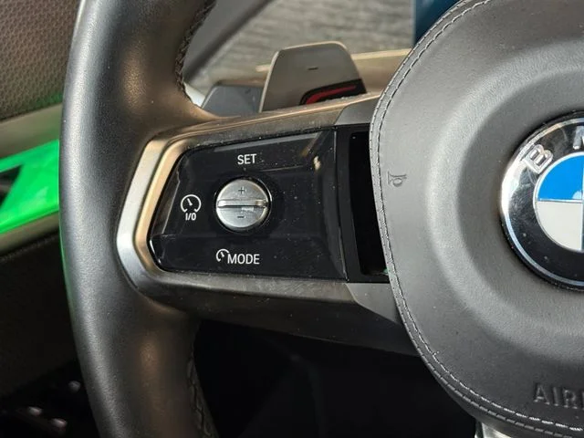 Used 2025 Black BMW 740i image 10