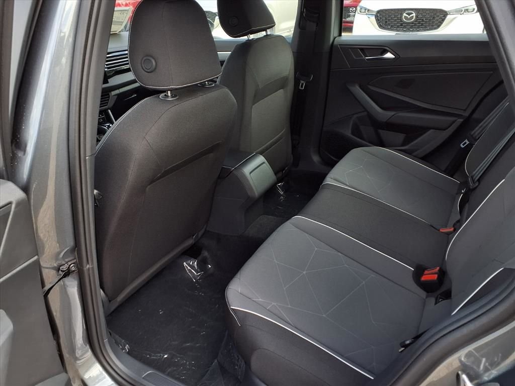 2025 Volkswagen Jetta Sport - Photo 18