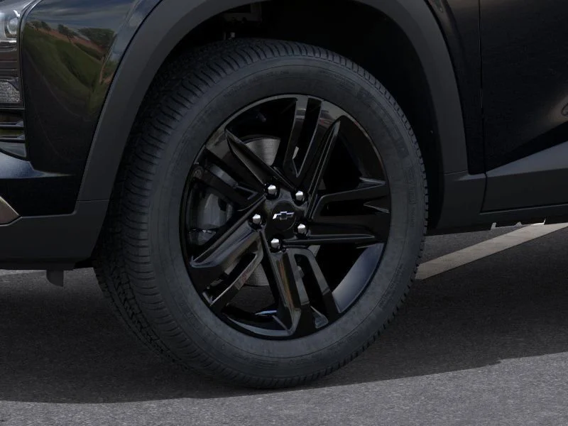 New 2026 Mosaic Black Metallic Chevrolet ACTIV image 9