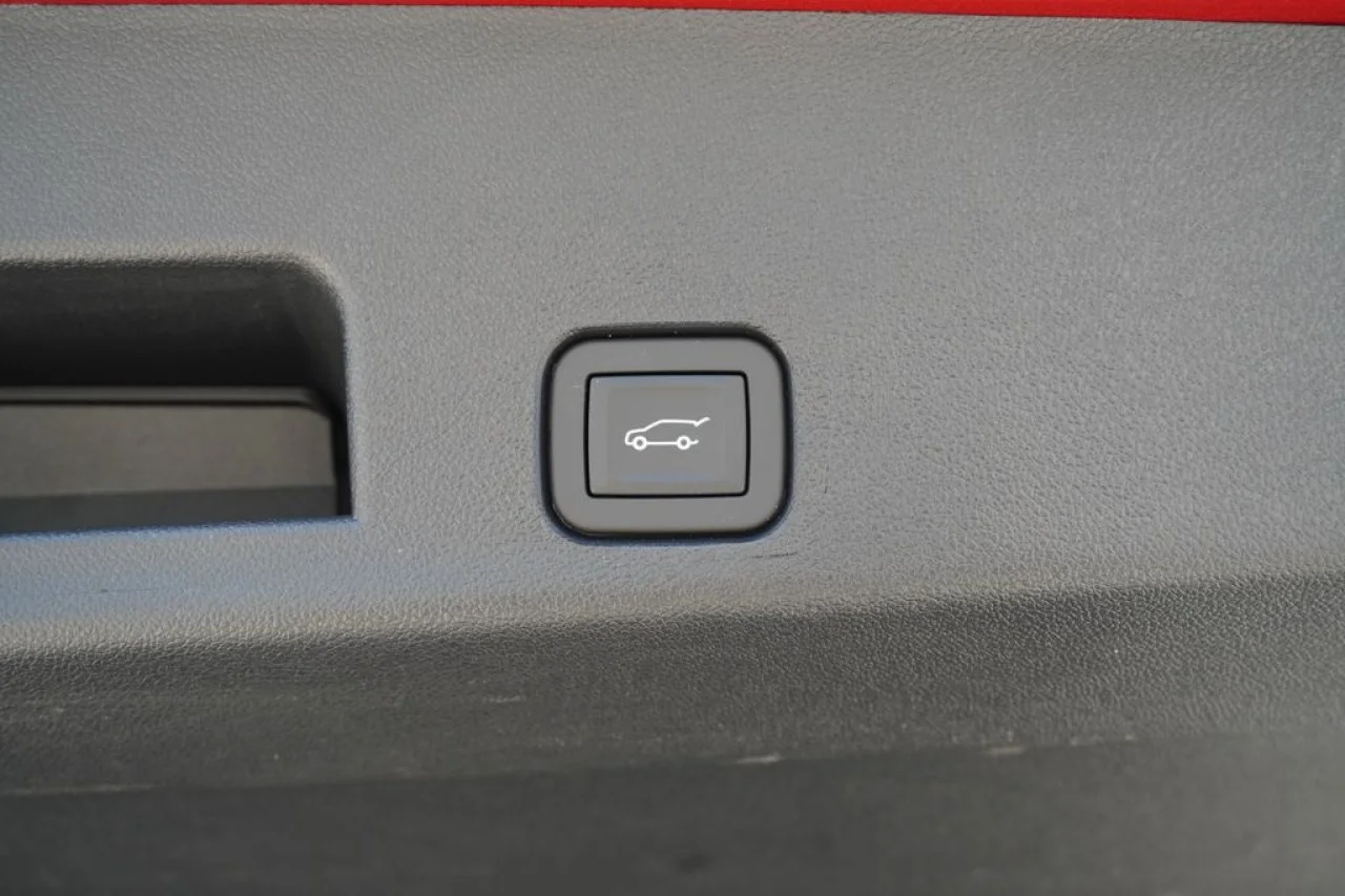 2026 GMC Acadia Elevation - Photo 11