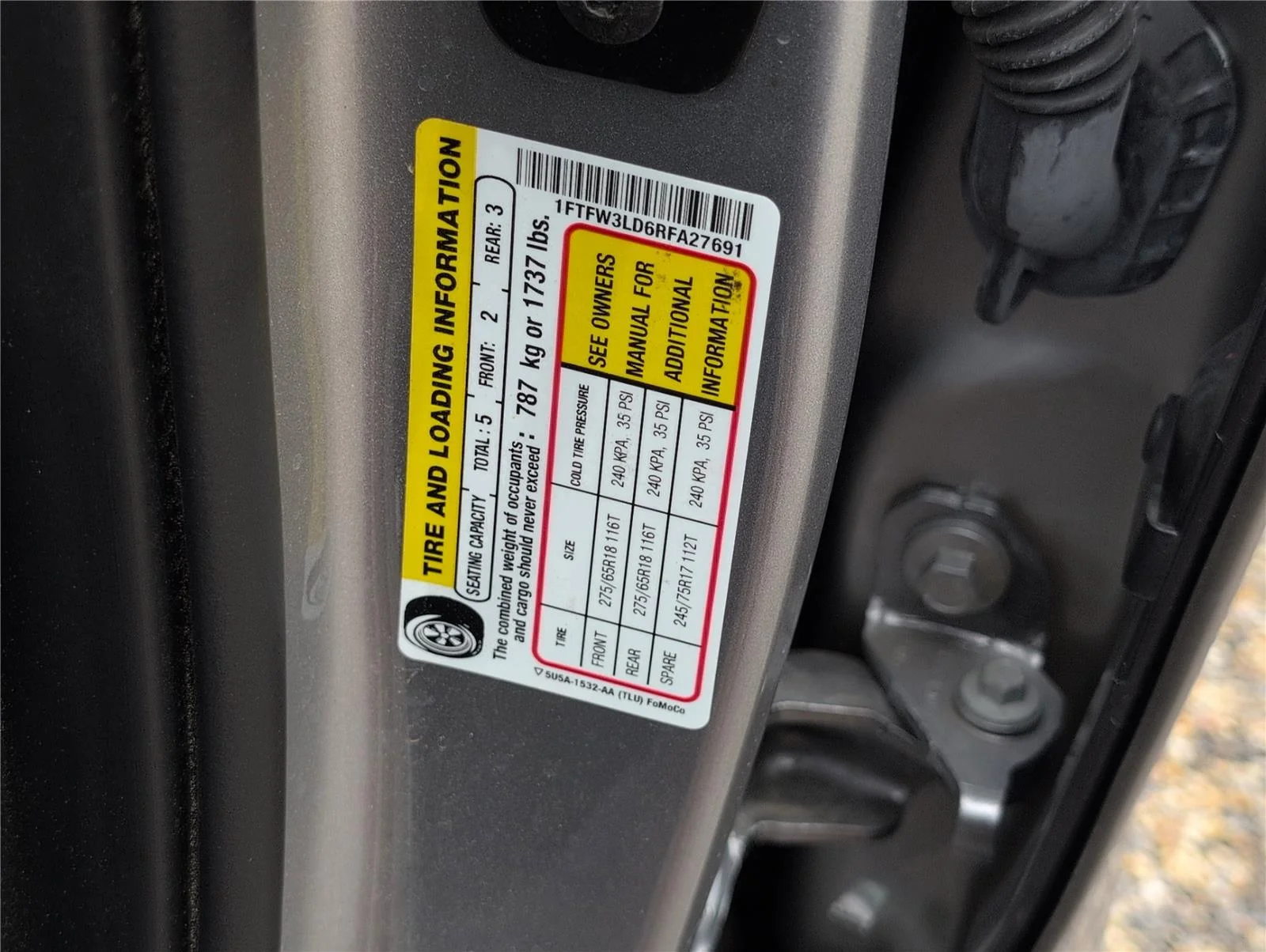 Used 2024 Iconic Silver Ford XLT image 10