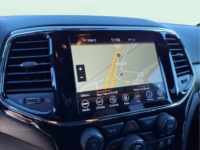 Used 2021 White Jeep Laredo X image 22