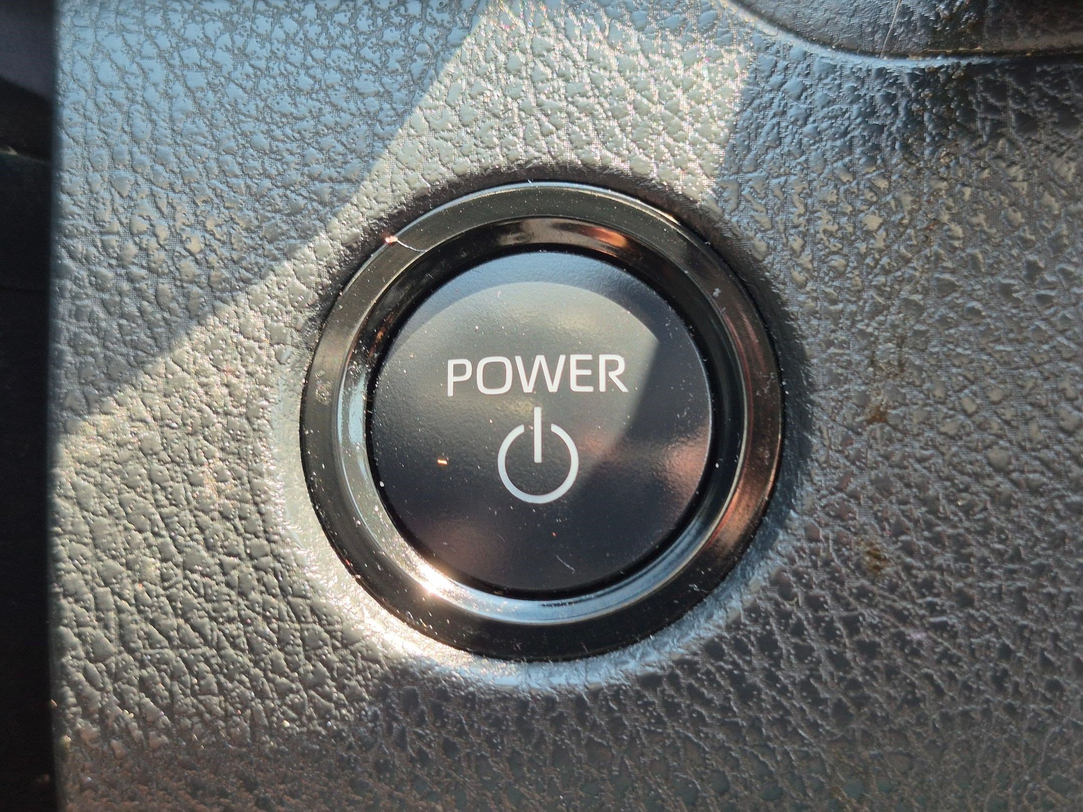 Used 2025 Heavy Metal Toyota LE image 19