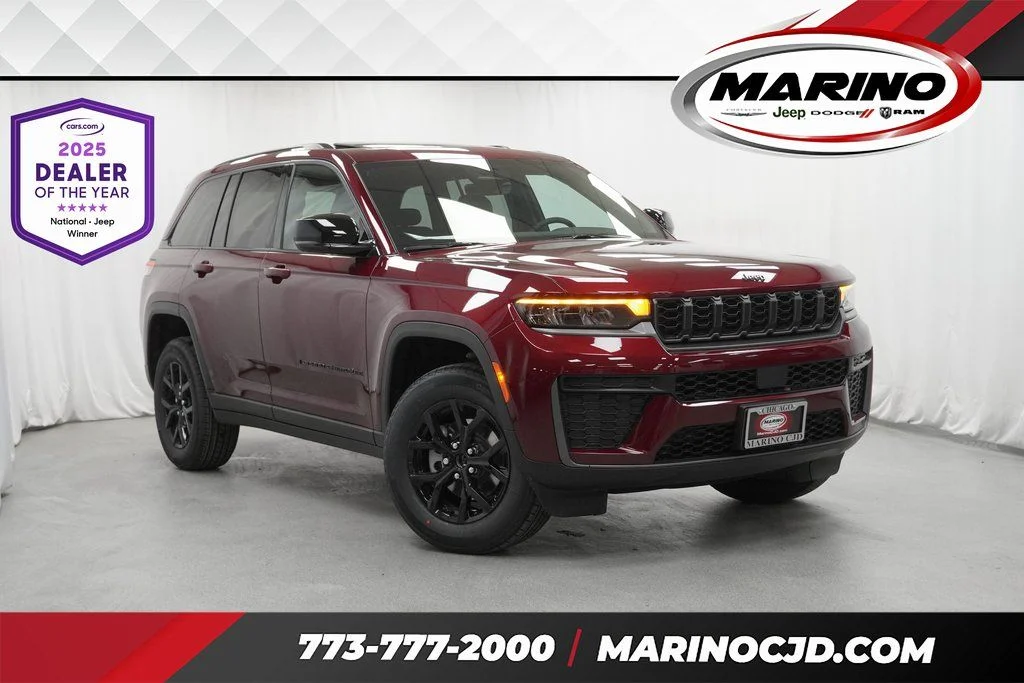 New 2026 Velvet Red Pearl-Coat Exterior Paint Jeep Altitude image 1