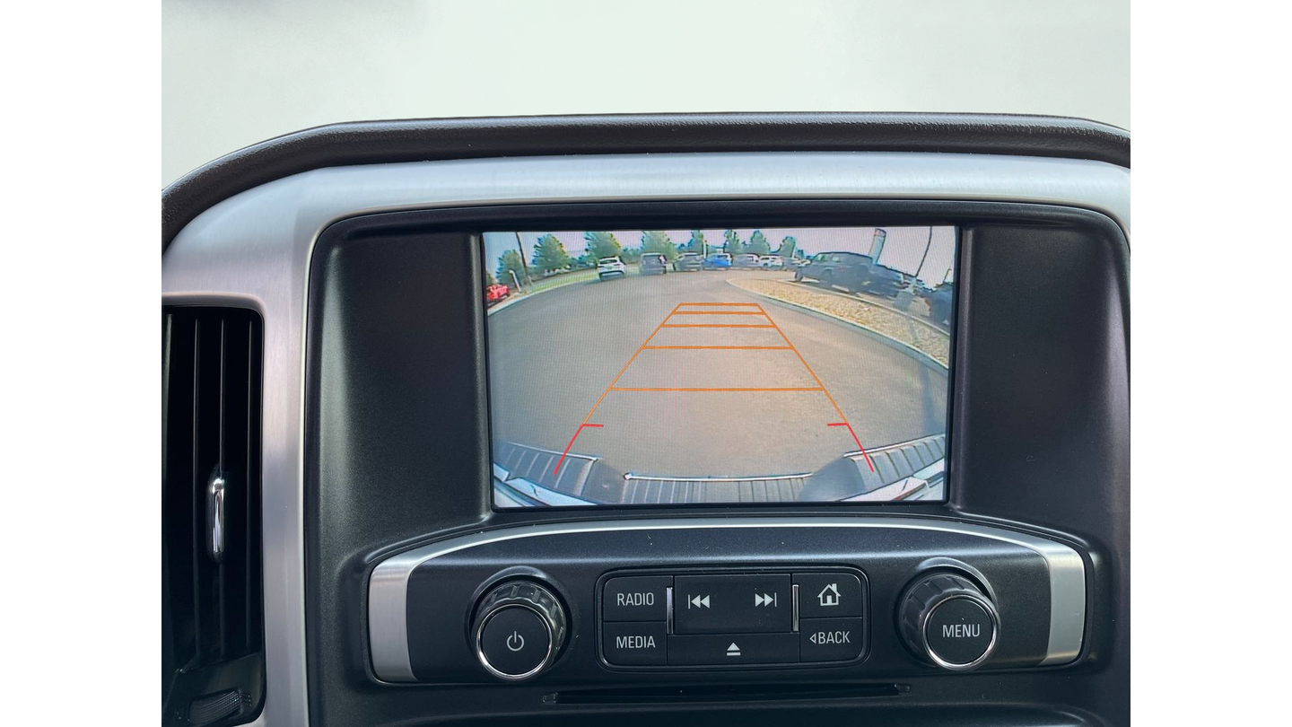 Used 2017 White GMC SLT image 9