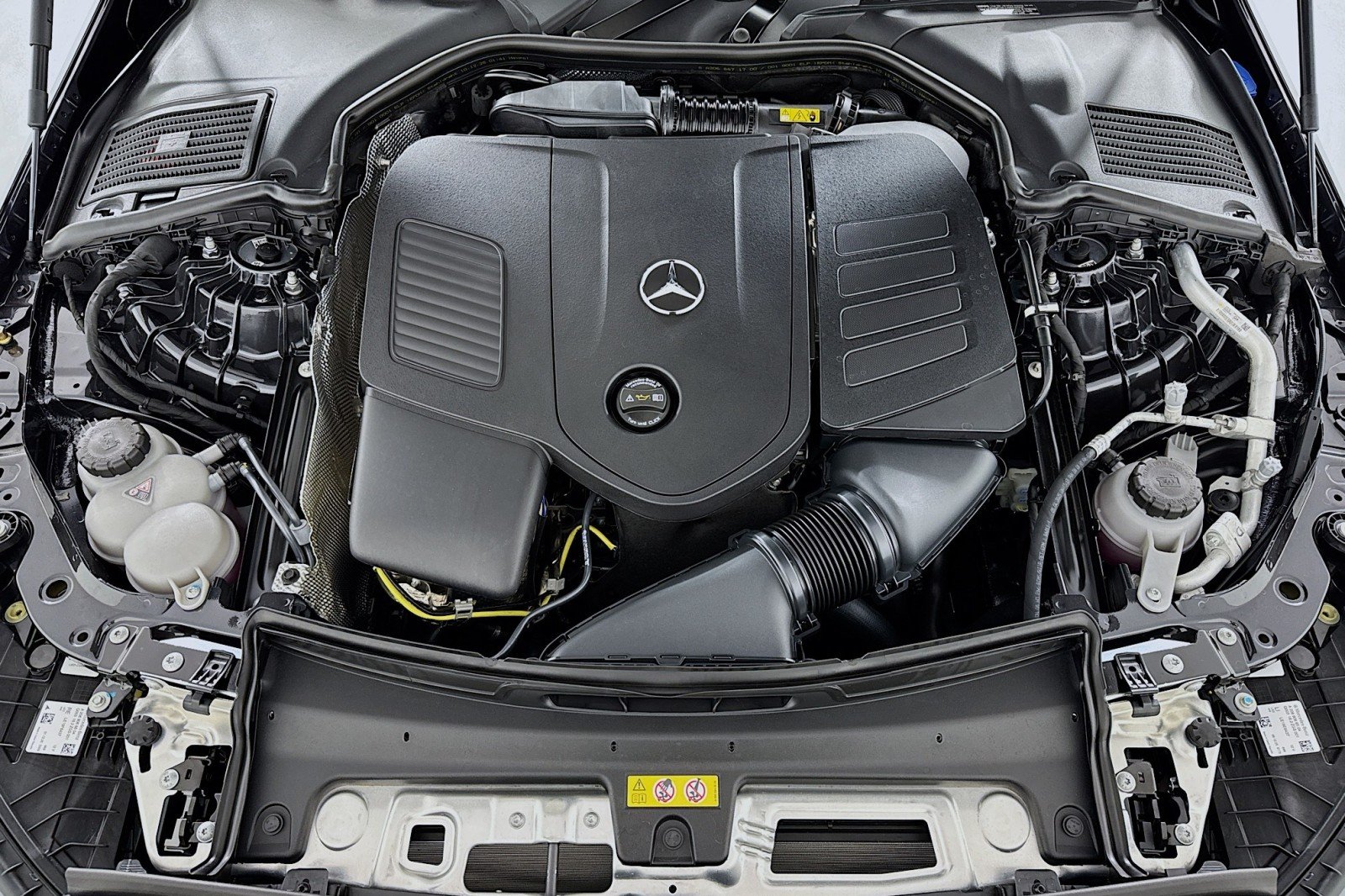 New 2026 Graphite Grey Metallic Mercedes-Benz C 300 Sedan image 10