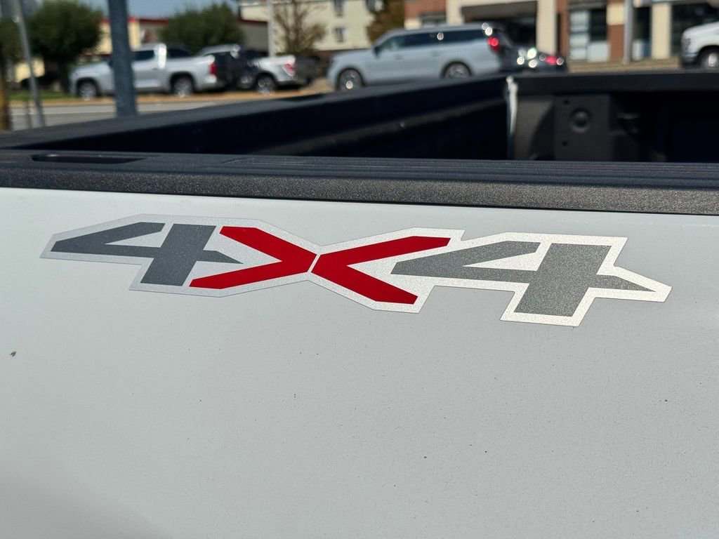 2024 Chevrolet Silverado 3500HD LT - Photo 24