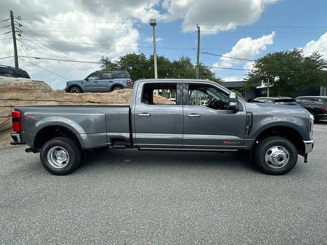 New 2026 Ford F-350SD Lariat