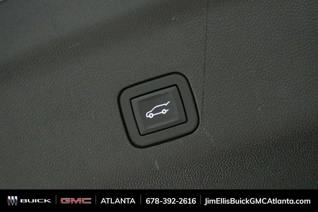 Used 2025 Sterling Metallic GMC Denali image 27