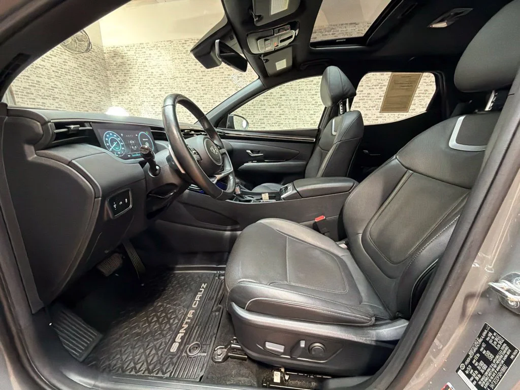 Used 2024 Hampton Gray Hyundai Limited image 28