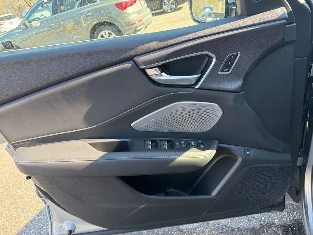 New 2026 Solar Silver Metallic Acura Advance Package image 11