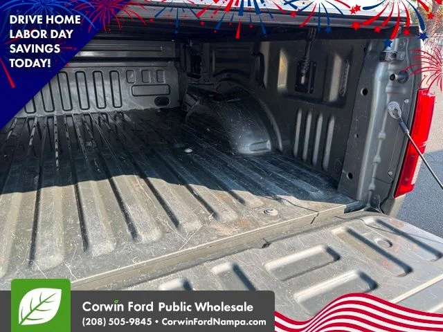 Used 2020 Green Ford Lariat image 32
