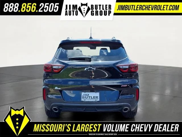 New 2026 Mosaic Black Metallic Chevrolet RS image 19