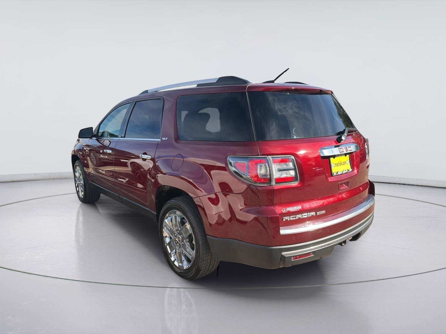 Used 2017 Crimson Red Tintcoat GMC Limited image 3