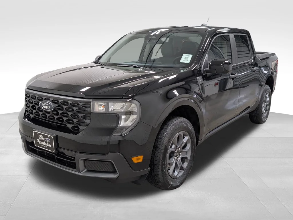 New 2026 Shadow Black Ford XLT image 4