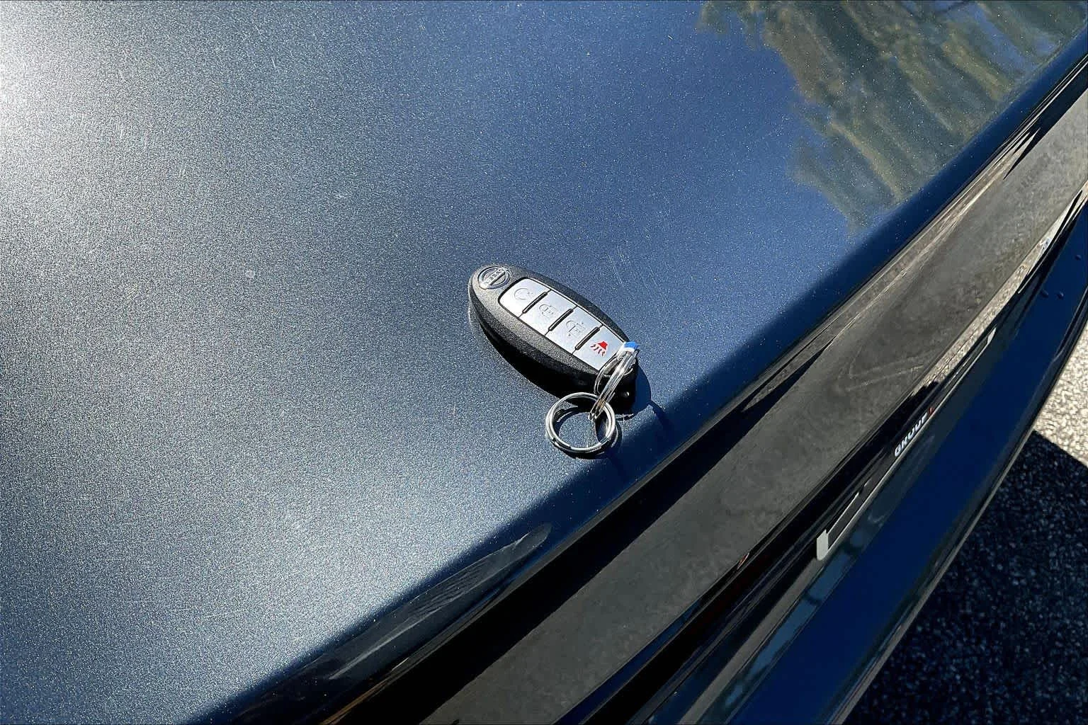 Used 2018 Gun Metallic Nissan SV image 14