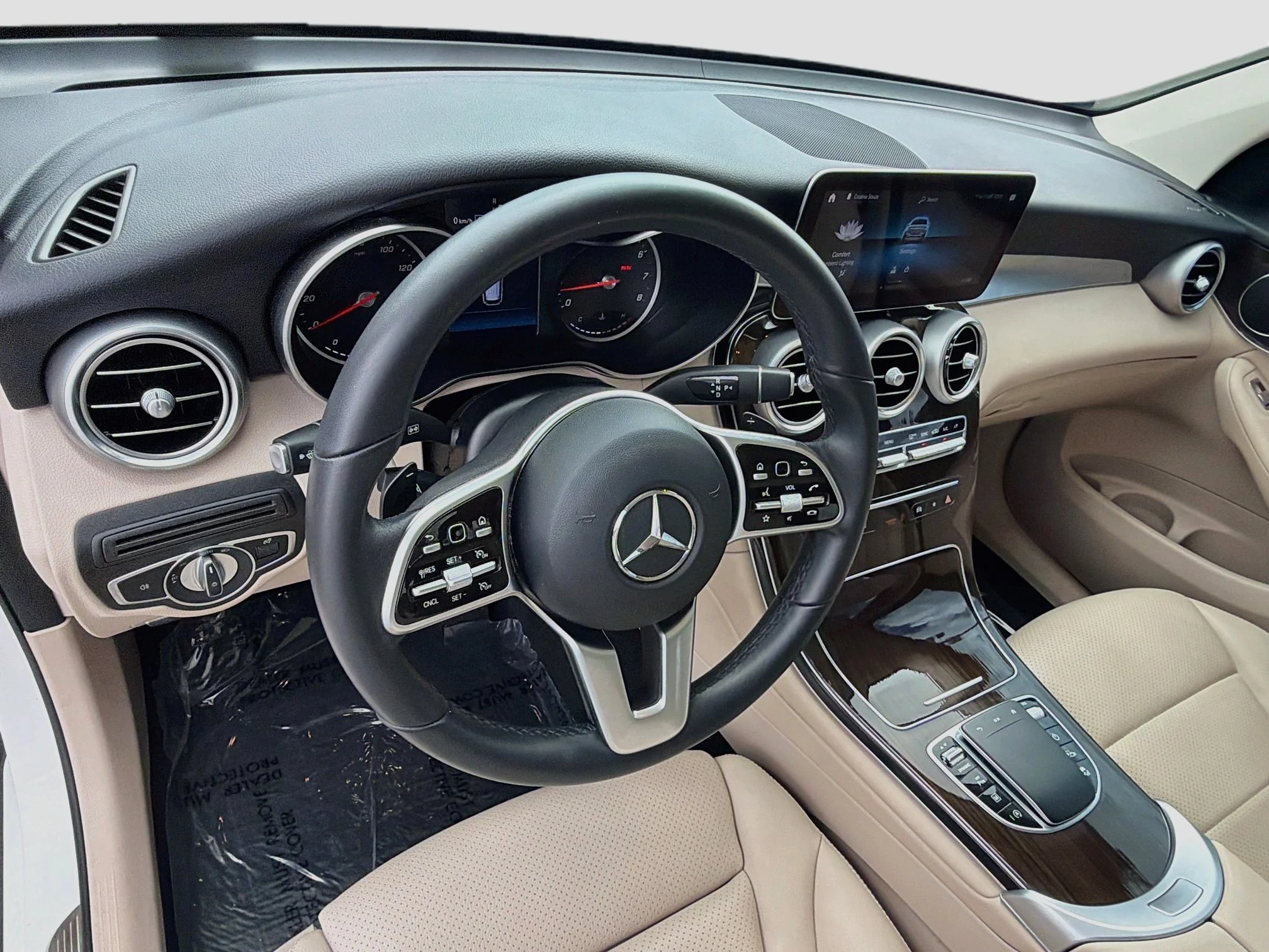 Used 2022 Polar White Mercedes-Benz GLC 300 image 26