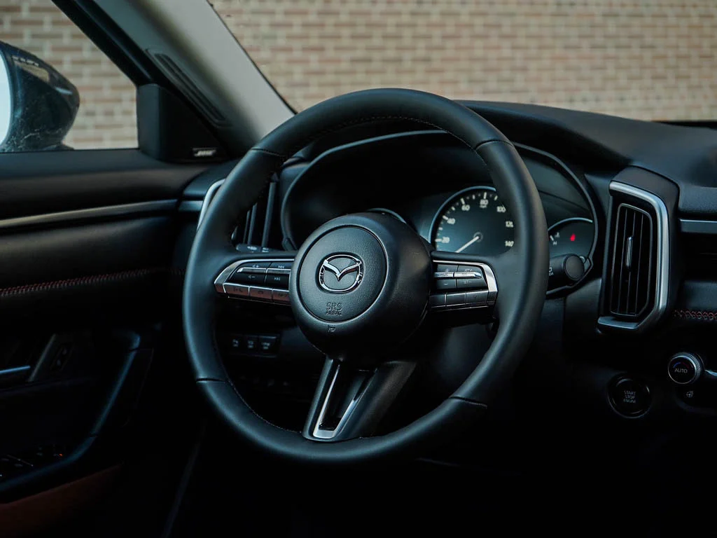 New 2026 Jet Black Mica Mazda 2.5 Turbo Meridian Edition AWD image 16