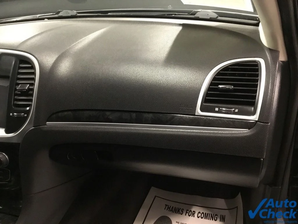 Used 2017 Gray Chrysler C image 38