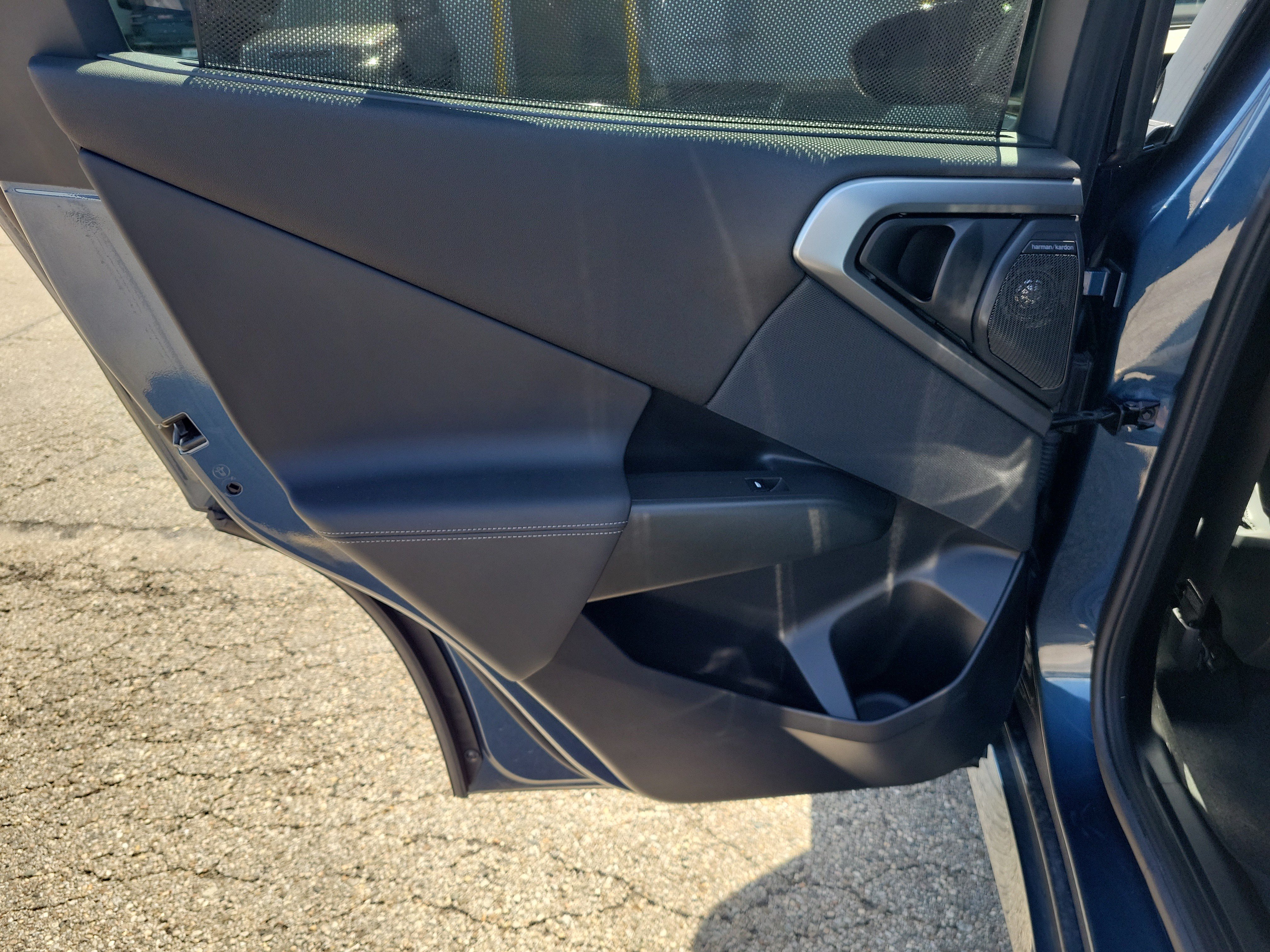 Used 2025 Blue BMW M50 xDrive image 16