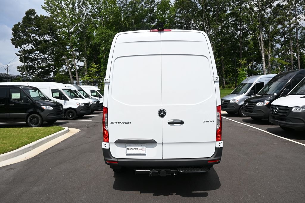 New 2026 Arctic White Mercedes-Benz  image 27