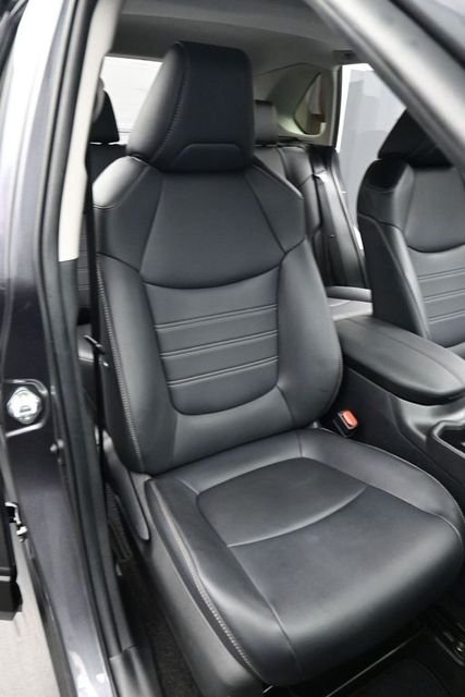 Used 2024 Magnetic Gray Metallic Toyota XLE Premium image 15