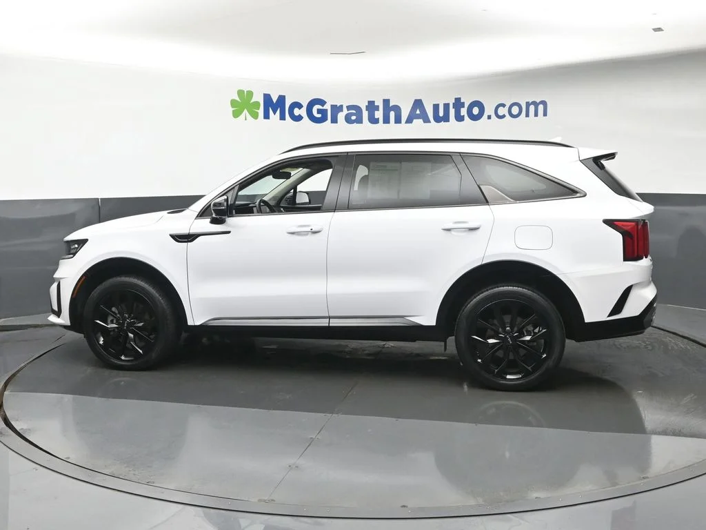 Certified Used 2023 White Kia SX-Prestige image 22