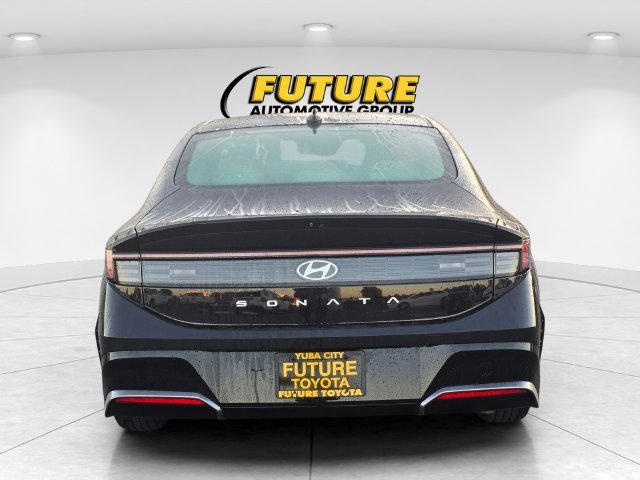 Used 2025 Blue Hyundai SEL image 5