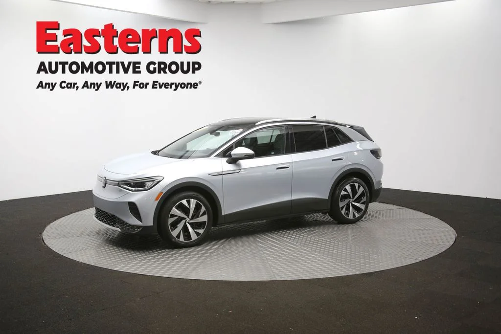 Used 2021 Silver Volkswagen Pro S image 55