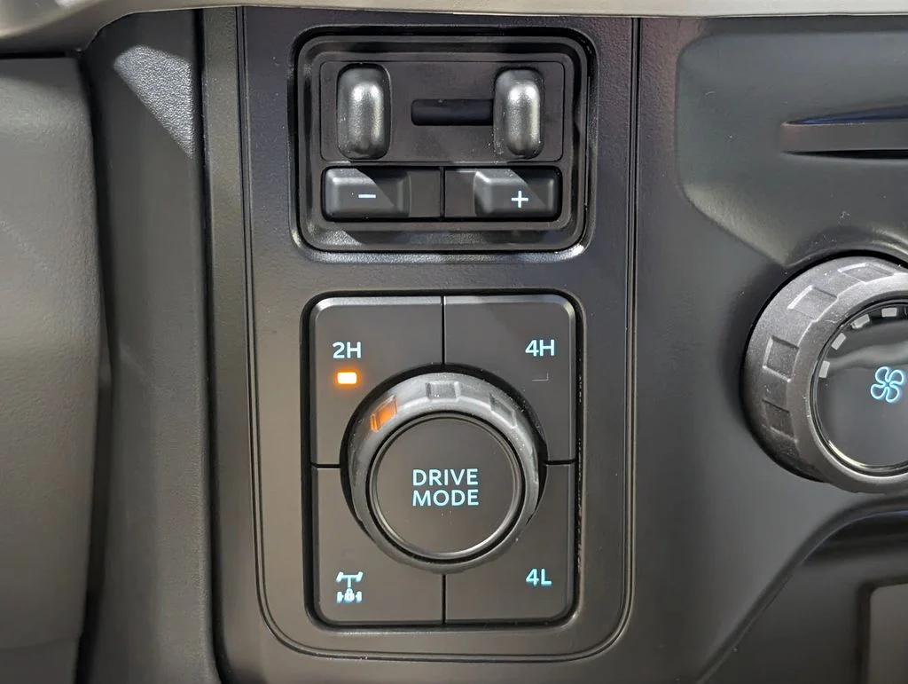 New 2026 Oxford White Ford F-250® XL image 6