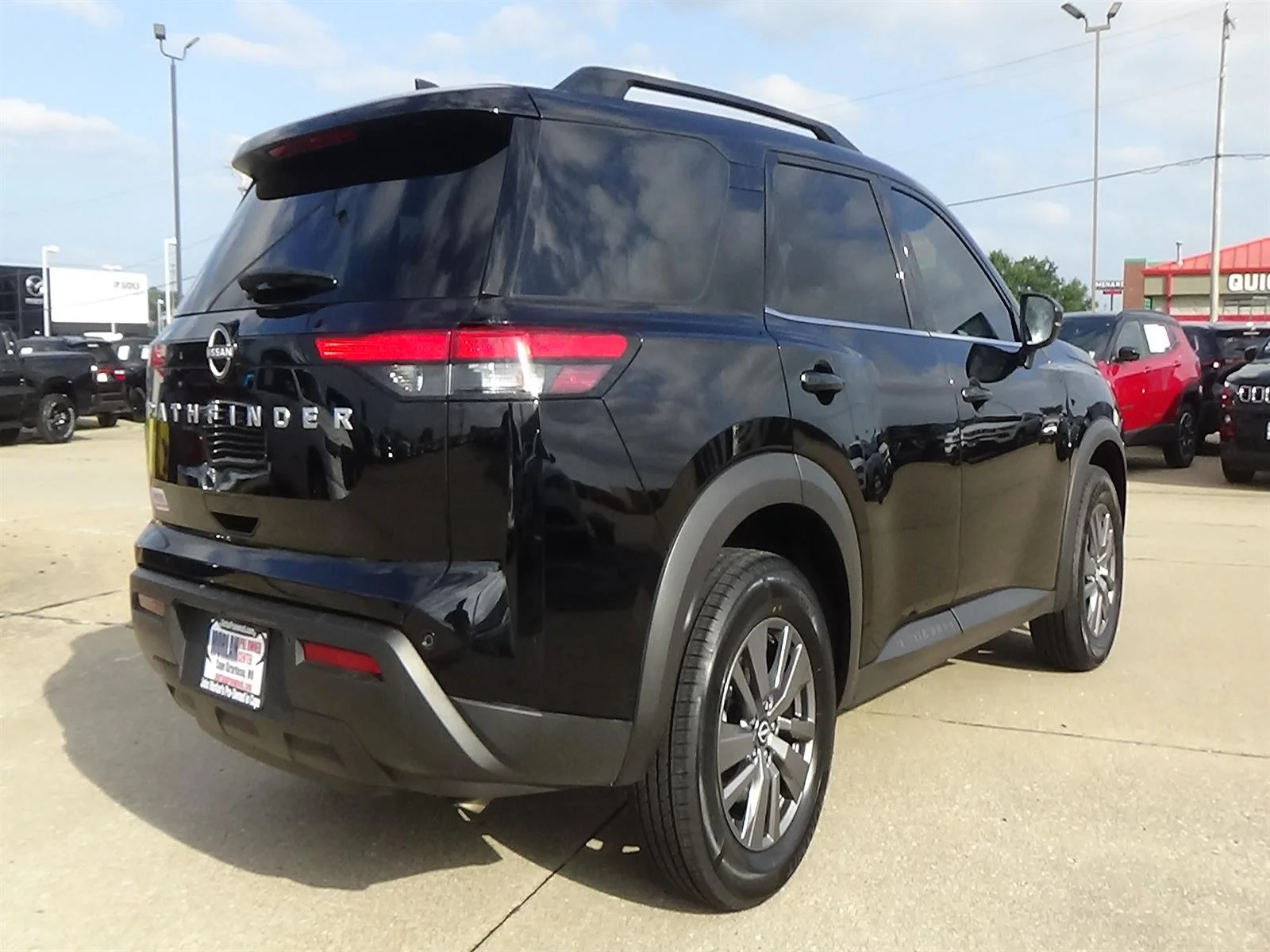 Used 2025 Super Black (kh3) Nissan SV image 6