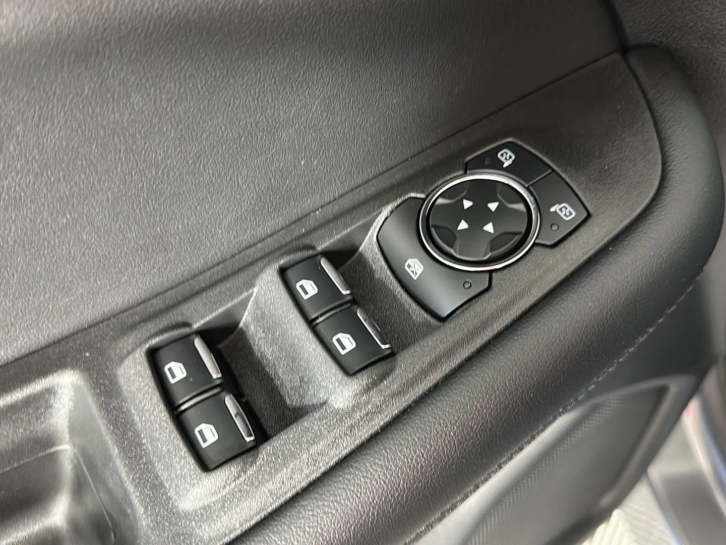 Used 2023 Carbonized Gray Ford SEL image 9