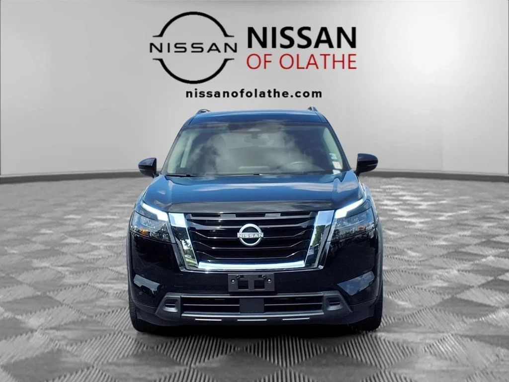 Used 2025 Black Nissan SV image 32
