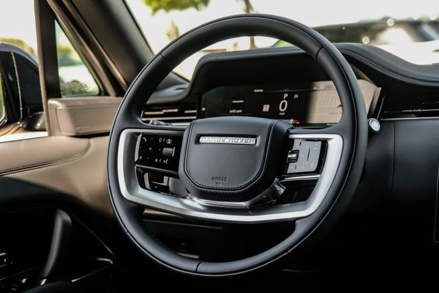 New 2026 Belgravia Green Land Rover SE image 19